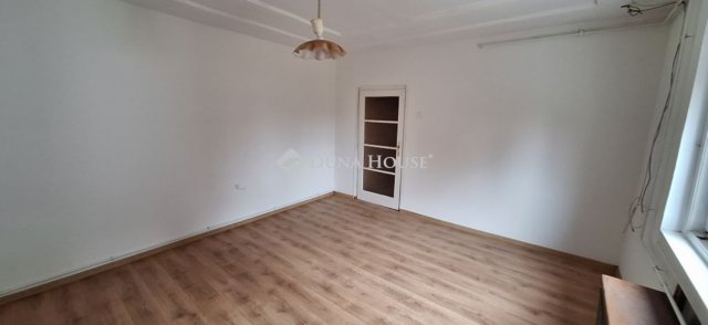 Eladó családi ház, Gödöllőn 79.9 M Ft, 4 szobás
