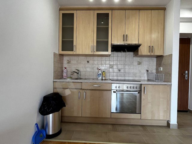 Kiadó téglalakás, albérlet, III. kerületben, Lajos utcában