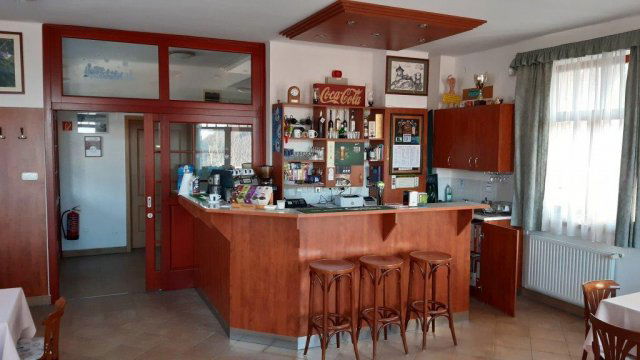 Eladó hotel, Salgótarjánban 220 M Ft, 6 szobás