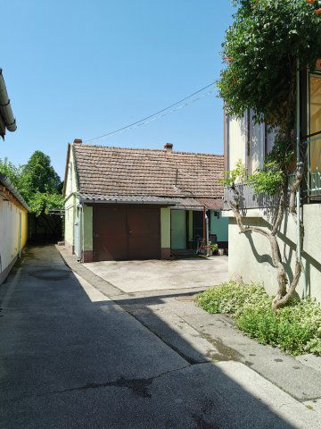 Eladó családi ház, Kalocsán 21.9 M Ft, 2+1 szobás