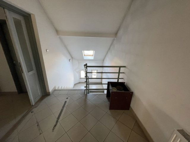 Eladó iroda, Kecskeméten 250 M Ft / költözzbe.hu