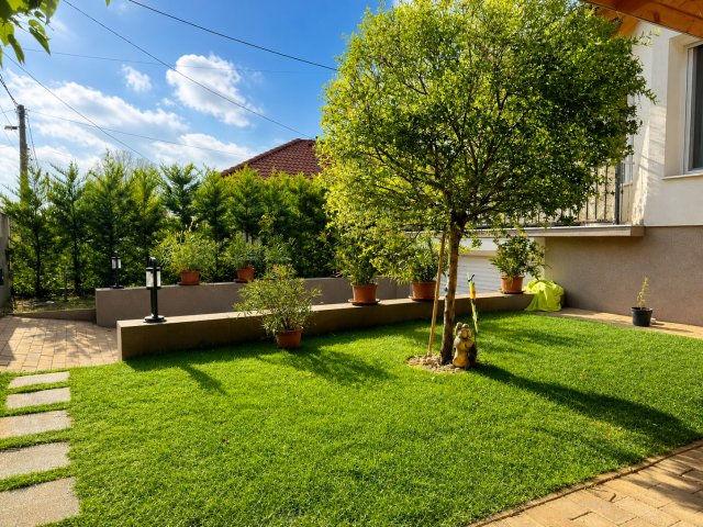 Eladó családi ház, Ráckevén 129.9 M Ft, 4 szobás