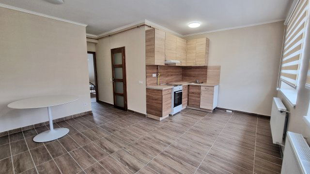 Kiadó téglalakás, albérlet, Nyíregyházán, Virág utcában