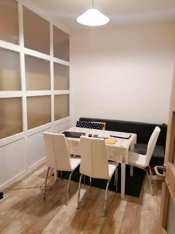 Kiadó téglalakás, albérlet, Szegeden, Alsó kikötő soron