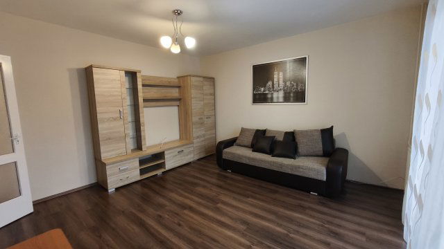 Eladó panellakás, Debrecenben 73.5 M Ft, 2+1 szobás