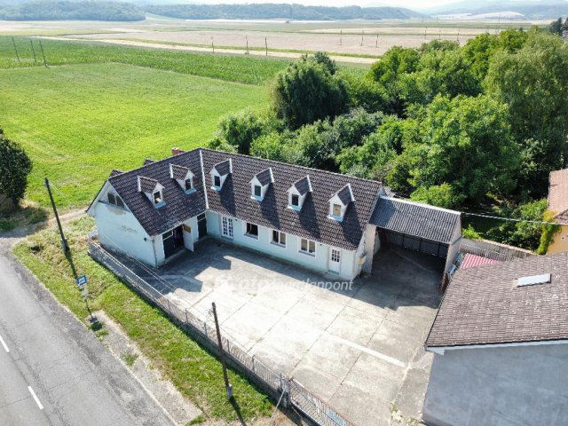 Eladó családi ház, Szécsényen 35 M Ft, 4 szobás