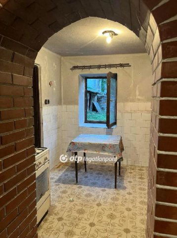 Eladó családi ház, Siklóson 11.6 M Ft, 2+1 szobás