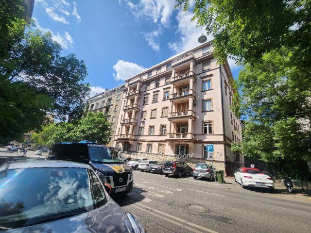 Eladó téglalakás, Budapesten, II. kerületben 340 M Ft