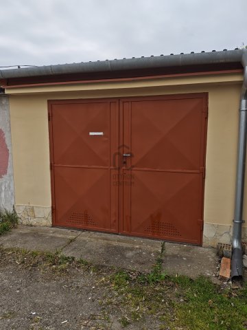 Eladó garázs, Mohácson 6.9 M Ft / költözzbe.hu