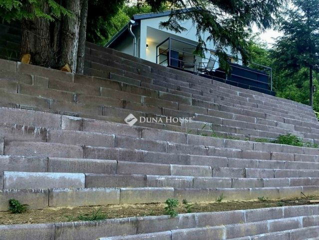 Eladó családi ház, Orfűn 49.9 M Ft, 2 szobás