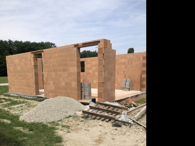 Eladó családi ház, Máriakálnokon 74.9 M Ft, 3+1 szobás