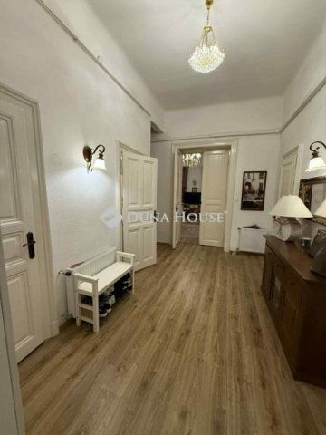 Eladó téglalakás, Budapesten, XIII. kerületben 149 M Ft