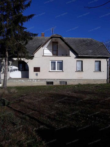 Eladó családi ház, Tiszaderzsen 29.5 M Ft, 3 szobás