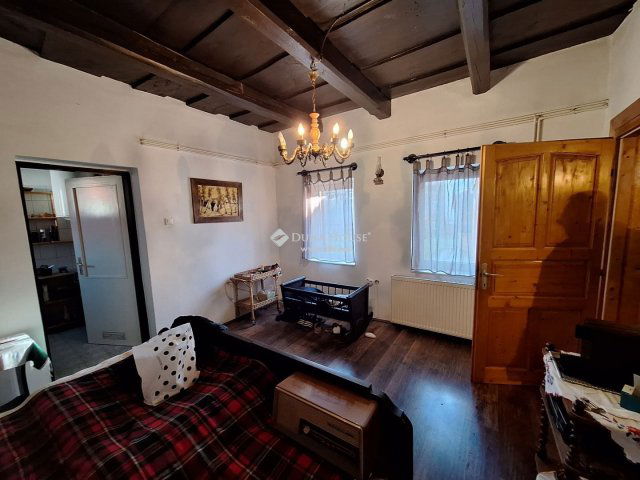 Eladó családi ház, Szentpéterfán 52 M Ft, 4 szobás