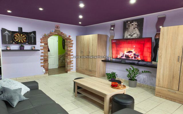 Eladó panellakás, Budapesten, XV. kerületben, Régi Fóti úton