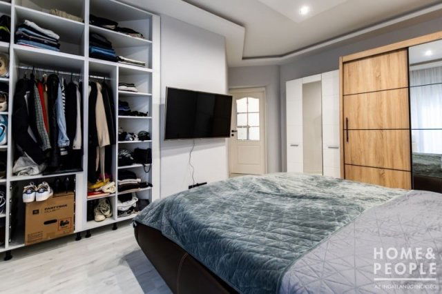 Eladó téglalakás, Szegeden 85 M Ft, 2 szobás