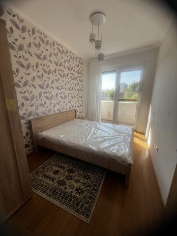 Kiadó téglalakás, albérlet, Szegeden, Szent-Györgyi Albert utcában