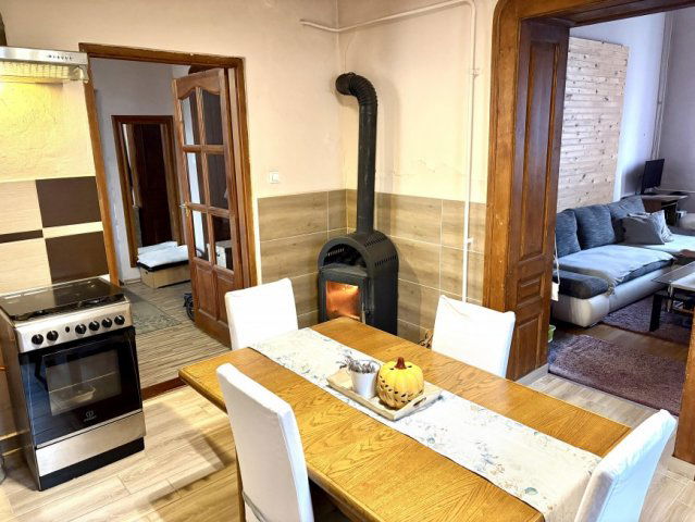 Eladó családi ház, Hódmezővásárhelyen 48 M Ft, 2 szobás