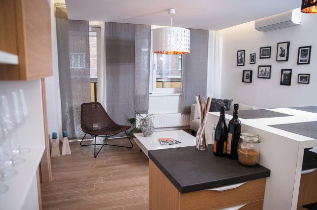 Kiadó téglalakás, albérlet, VII. kerületben, Madách Imre téren