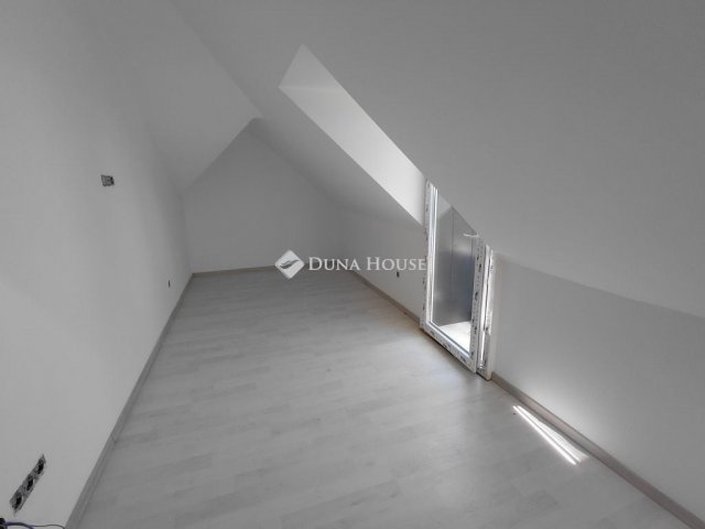 Eladó sorház, Gödöllőn 99.8 M Ft, 3 szobás