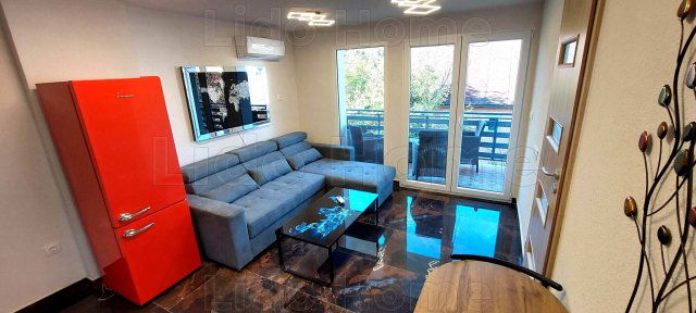 Eladó nyaraló, Balatonszárszón 82.8 M Ft, 3 szobás