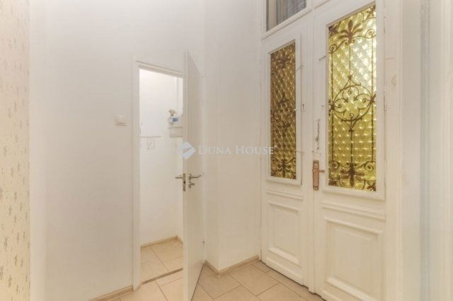 Eladó téglalakás, Budapesten, VIII. kerületben 49.9 M Ft