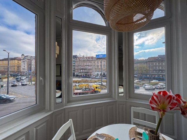 Eladó téglalakás, Budapesten, VII. kerületben 99.9 M Ft