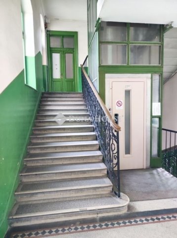Eladó téglalakás, Budapesten, VIII. kerületben 92 M Ft, 2 szobás