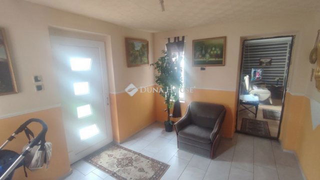 Eladó családi ház, Gelsén 18.95 M Ft, 2 szobás