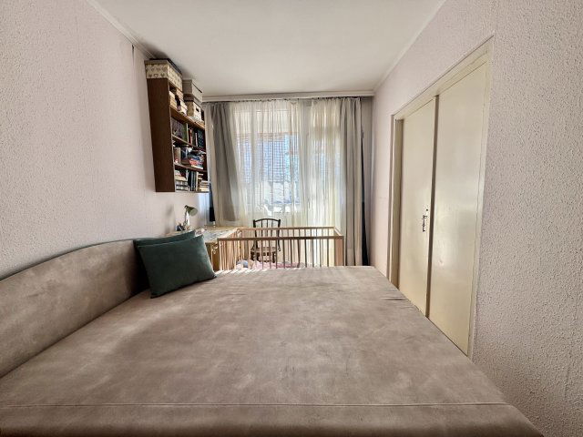 Eladó panellakás, Miskolcon, Bokréta utcában 36.9 M Ft, 3 szobás