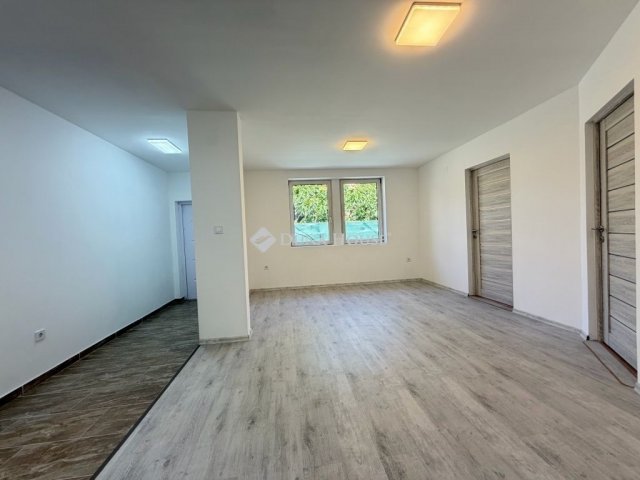 Eladó téglalakás, Budapesten, XX. kerületben 89.9 M Ft, 4 szobás