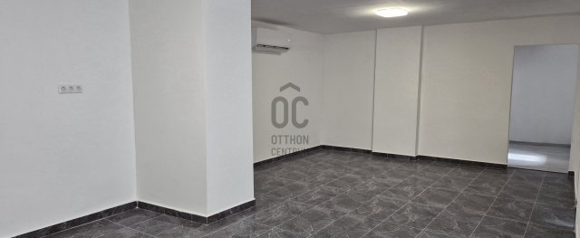 Eladó családi ház, Enyingen 37.5 M Ft, 3 szobás