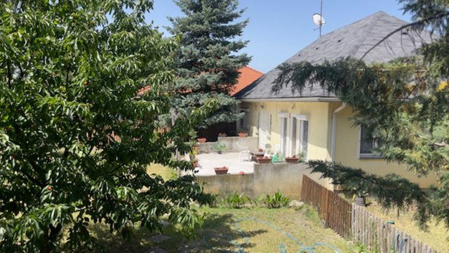 Eladó családi ház, Inárcson 40 M Ft, 2 szobás