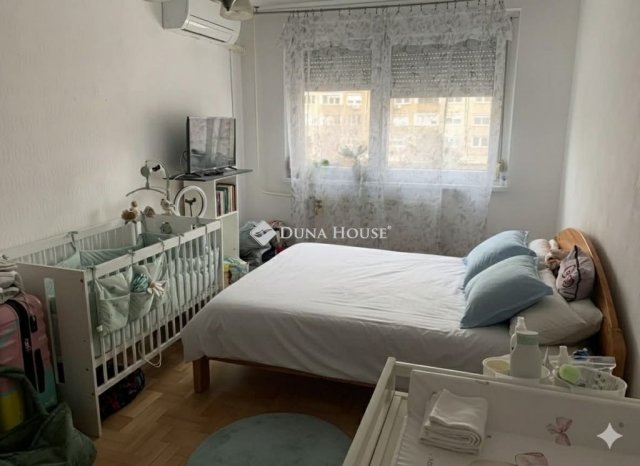 Eladó panellakás, Budapesten, III. kerületben 78.9 M Ft, 3 szobás