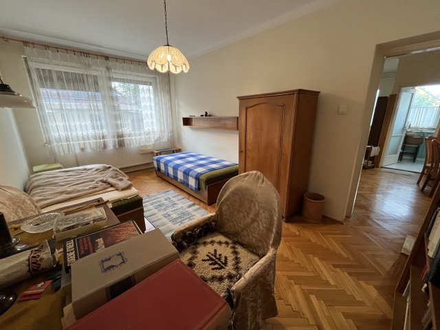 Eladó téglalakás, Debrecenben 79.9 M Ft, 3 szobás