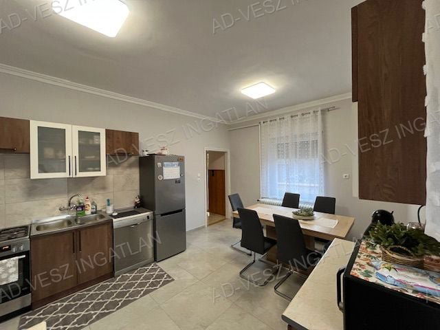 Eladó családi ház, Újhartyánon 96 M Ft, 4 szobás