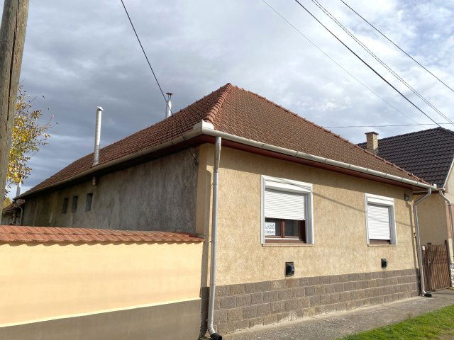 Eladó családi ház, Bogácson 35 M Ft, 4 szobás