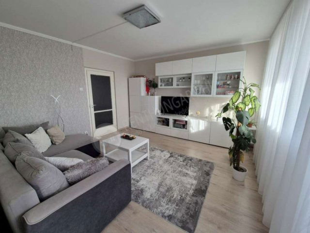 Kiadó panellakás, albérlet, XI. kerületben, Fehérvári úton