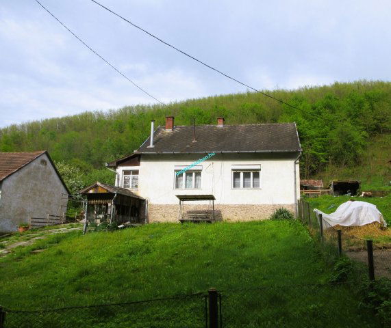 Eladó családi ház, Borsodnádasdon 7.8 M Ft, 3 szobás