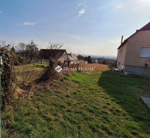 Eladó telek, Zsámbékon 22.5 M Ft / költözzbe.hu