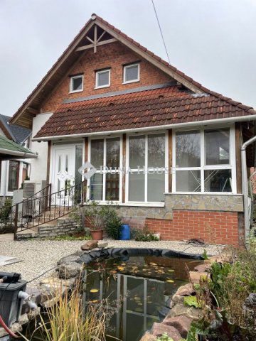 Eladó nyaraló, Csopakon 179 M Ft, 3 szobás / költözzbe.hu