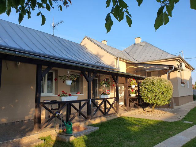 Eladó családi ház, Papon 46 M Ft, 3 szobás