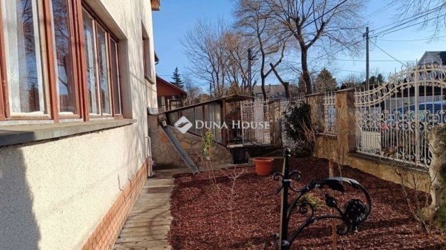 Eladó családi ház, Budapesten, XVII. kerületben 106 M Ft
