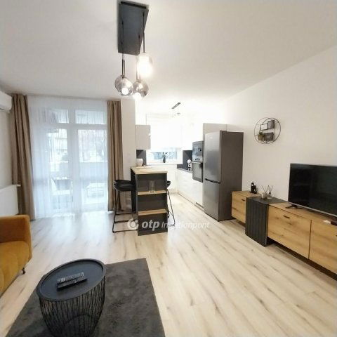 Kiadó téglalakás, albérlet, Nyíregyházán 220 E Ft / hó