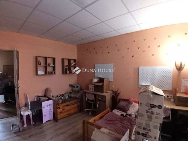 Eladó családi ház, Kisbéren 35 M Ft, 4 szobás