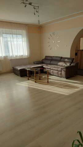 Eladó családi ház, Kónyon 98 M Ft, 3 szobás