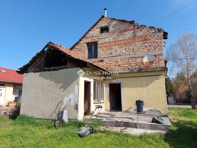 Eladó családi ház, Maglódon 47 M Ft, 7 szobás