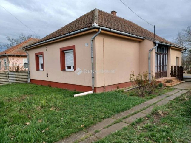 Eladó családi ház, Cigándon 19.5 M Ft, 4 szobás