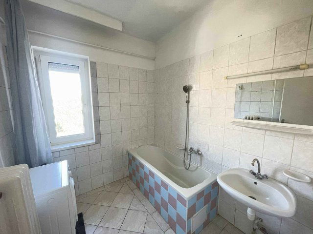 Kiadó téglalakás, albérlet, Debrecenben 240 E Ft / hó, 2 szobás