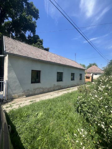 Eladó családi ház, Nakon 17.8 M Ft, 4+3 szobás